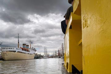 Justiça autoriza retomada da dragagem no canal de navegação do Porto de Santos, SP