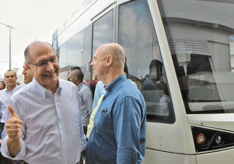 Entrada de Santos: obras em abril