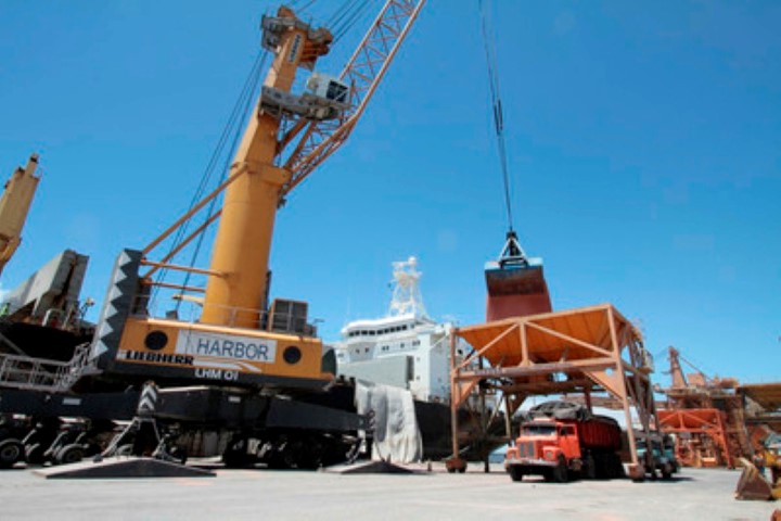 Abertura comercial ajuda economia a crescer, diz estudo da FGV