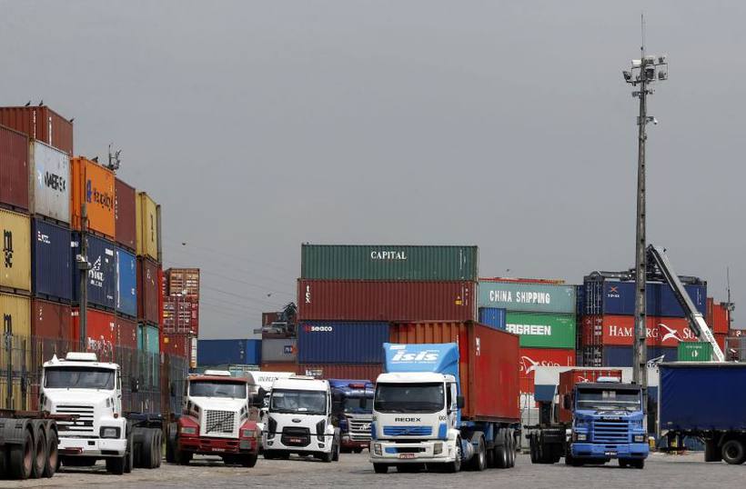 Operações no Porto de Santos continuam prejudicadas por protestos