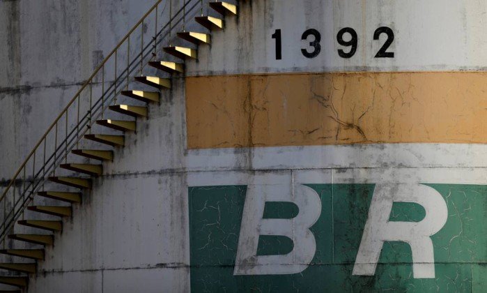 Petrobras vai congelar preço do diesel por 15 dias