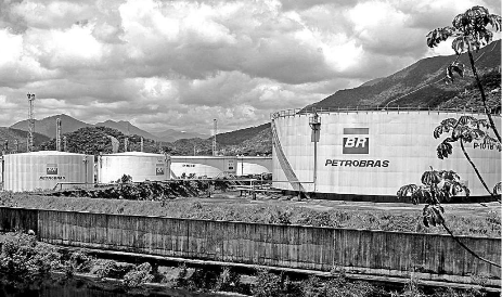 Governo Federal discute pagamento do pré-sal