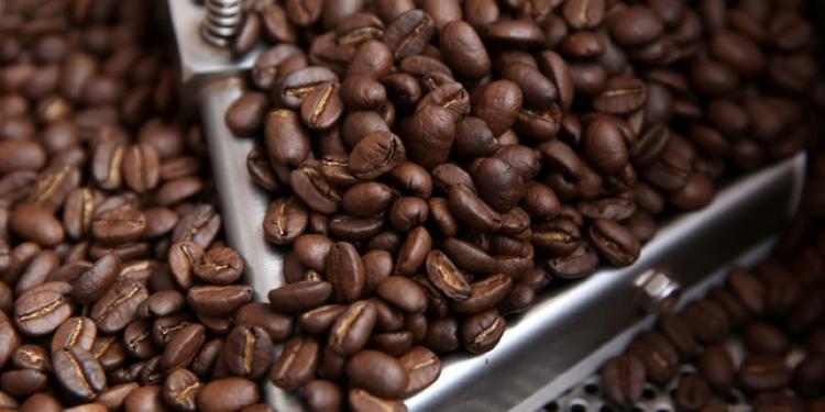Exportação de café do Brasil cai em 17/18 a menor nível em 6 anos; já se recupera, diz Cecafé