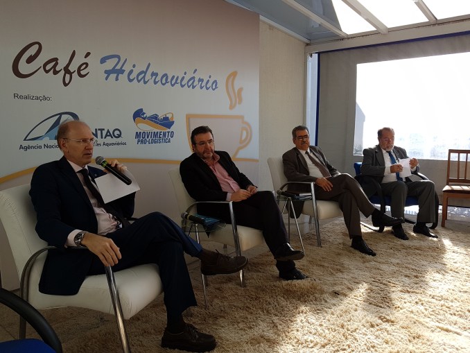 ANTAQ e DNIT debatem sobre obras em rios durante Café Hidroviário