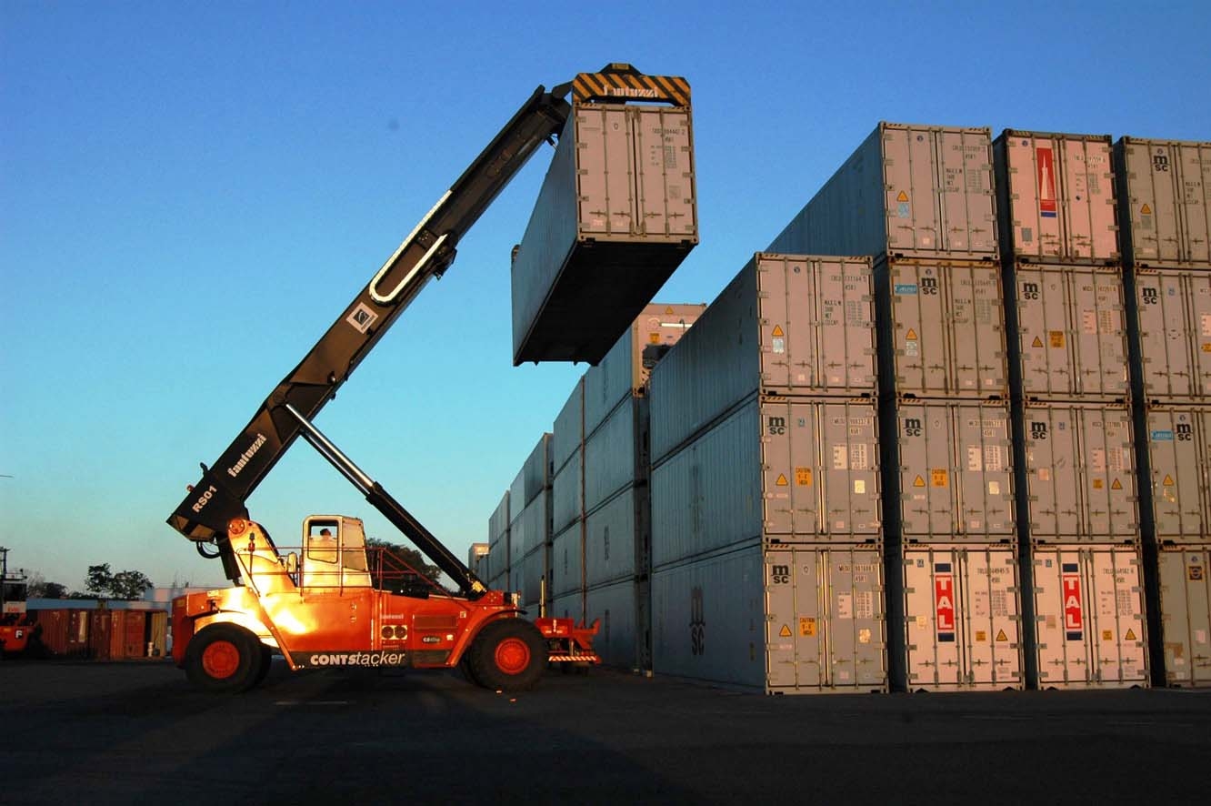 Exportação cresce em junho e bate recorde