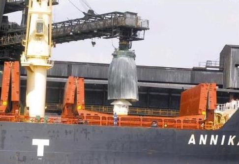 Movimento de cargas cresce 8,7% no Porto de Santos