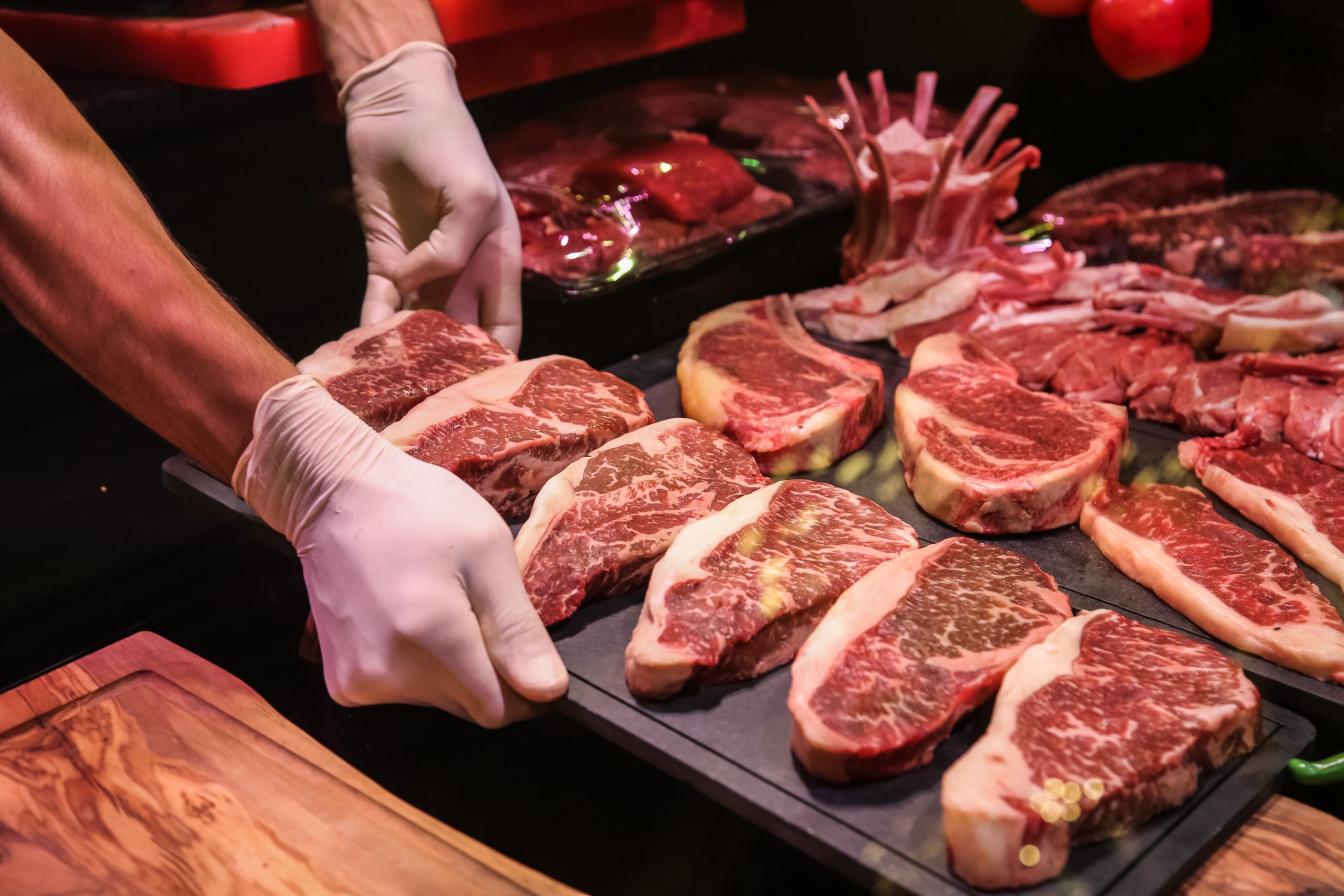 Suriname autoriza importação de bovinos e carnes do Brasil