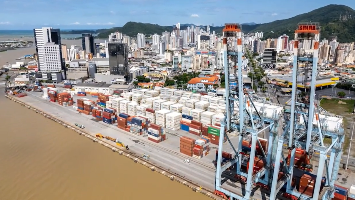 Santos e Itajaí poderão ter mesmo sistema de navegação