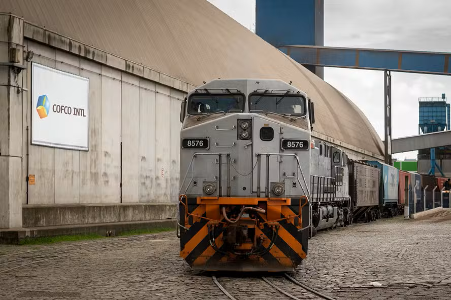 Cofco investe R$ 1,2 bilhão em transporte ferroviário para o agro